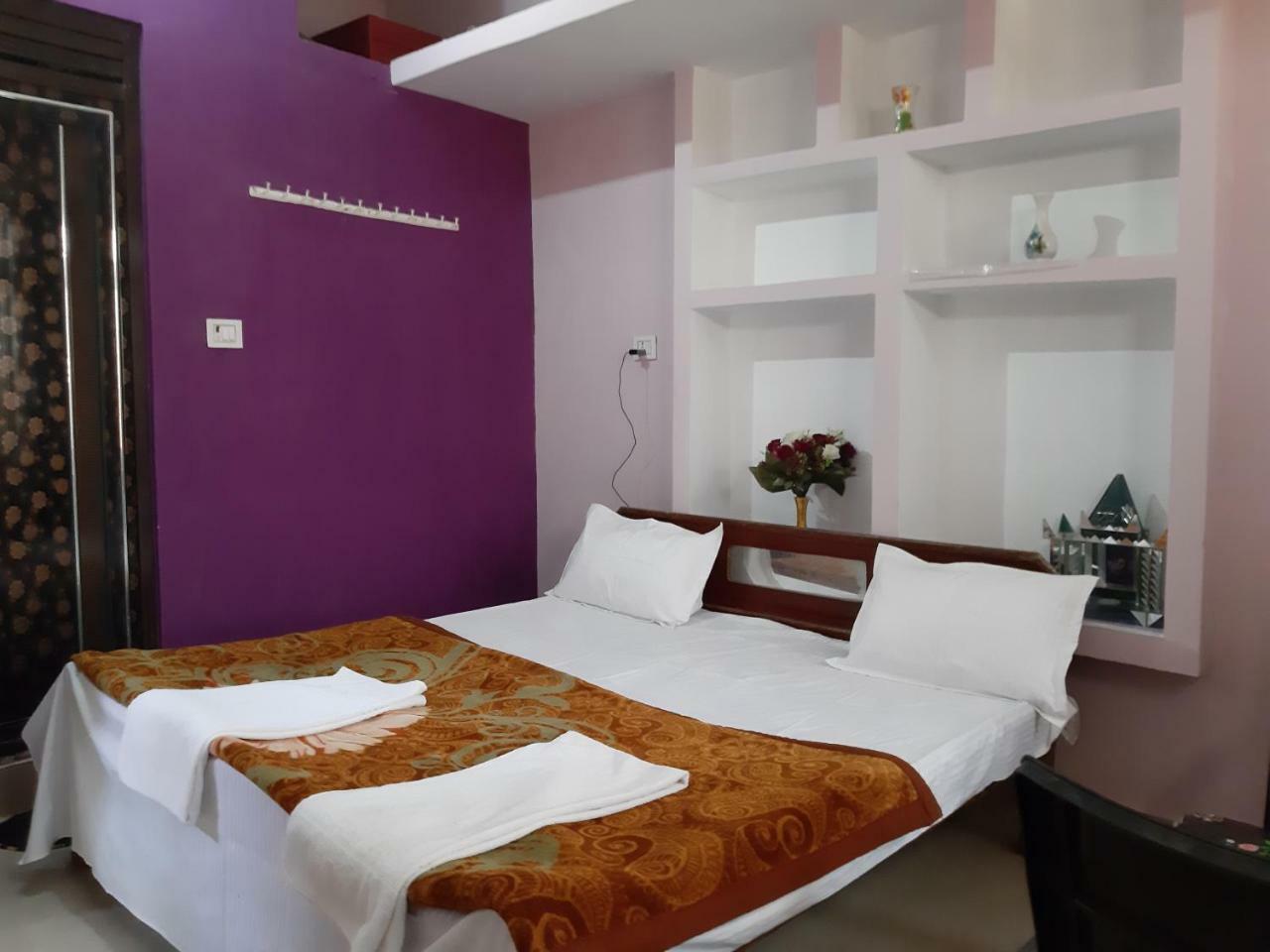 Shree Ram Homestay Orchha Ngoại thất bức ảnh
