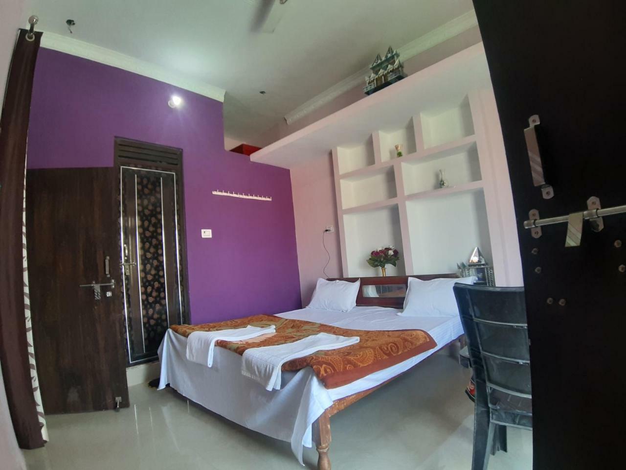 Shree Ram Homestay Orchha Ngoại thất bức ảnh